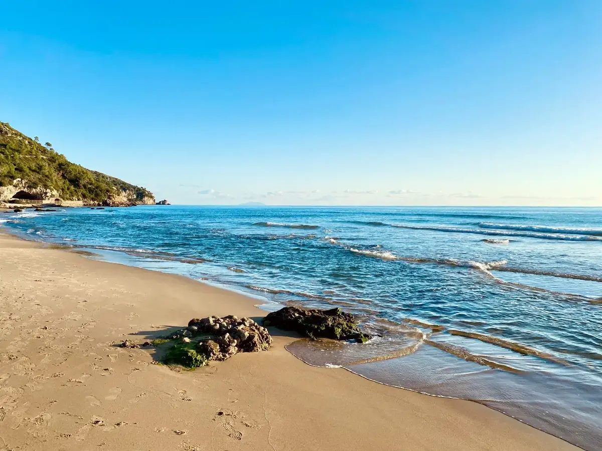 The beaches of Sperlonga