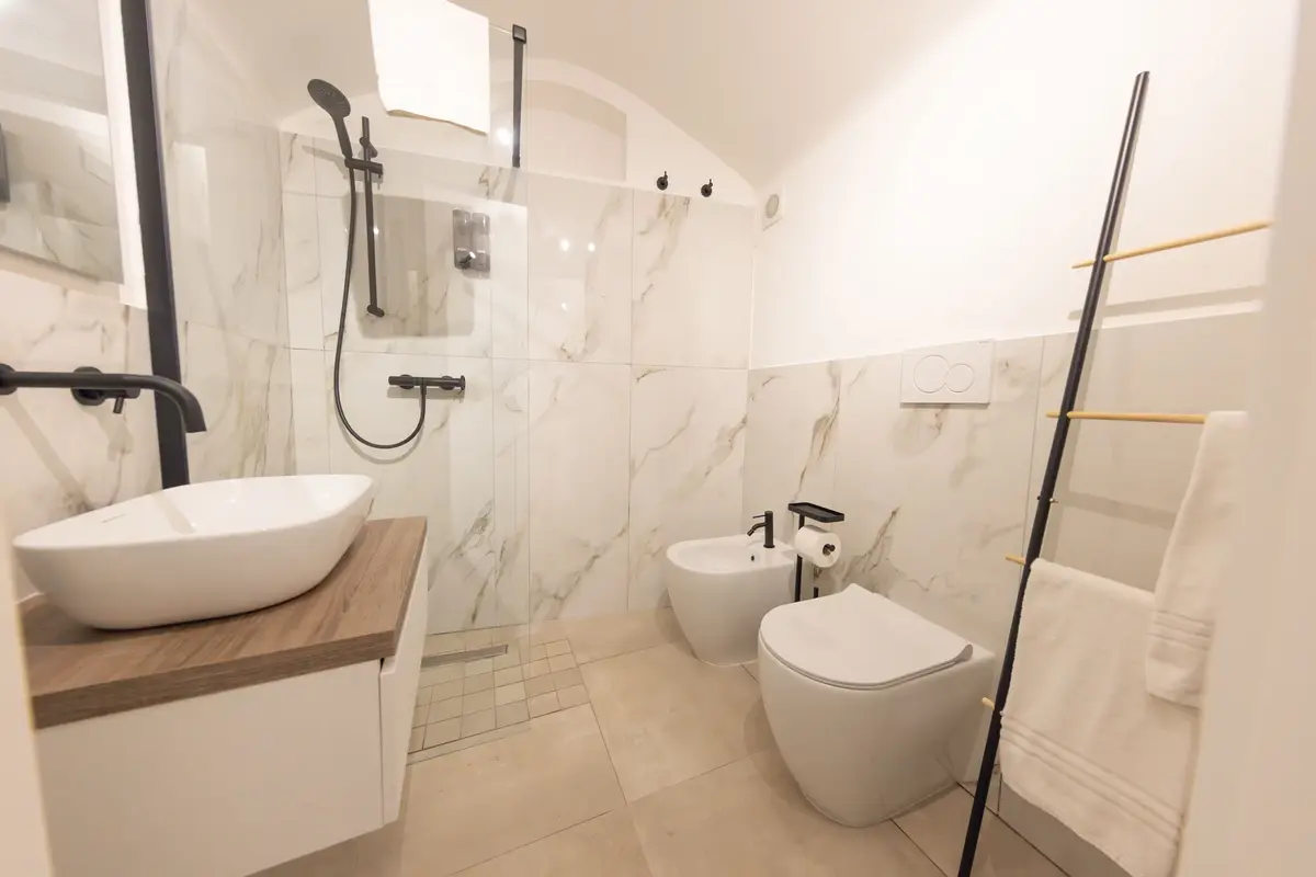 Tiberius Apartment — photo gallery