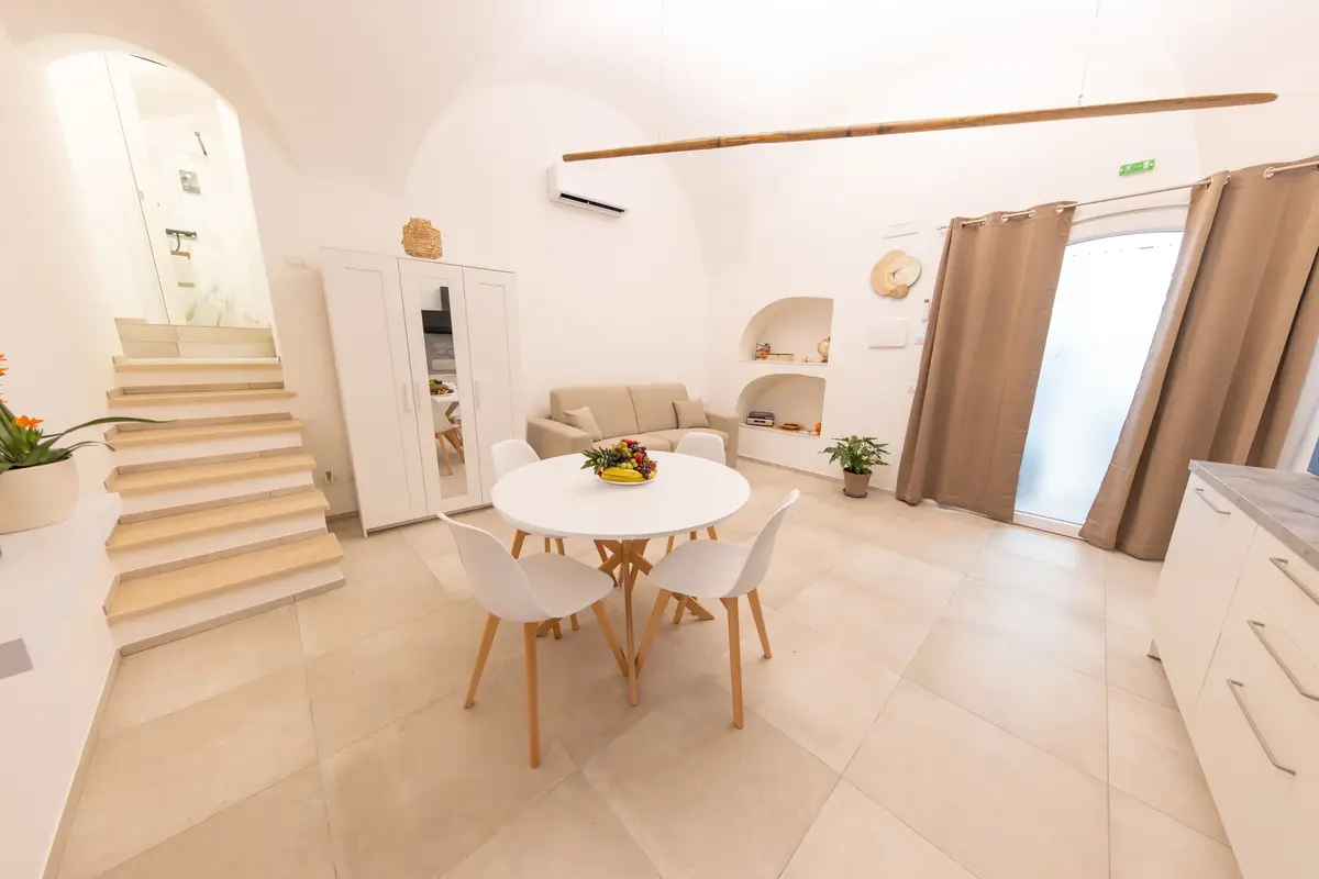 Tiberius Apartment — photo gallery