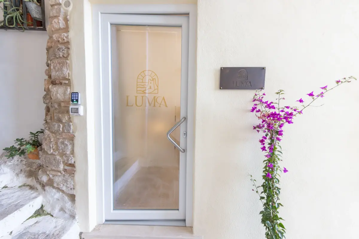 Trullius Apartment — photo gallery